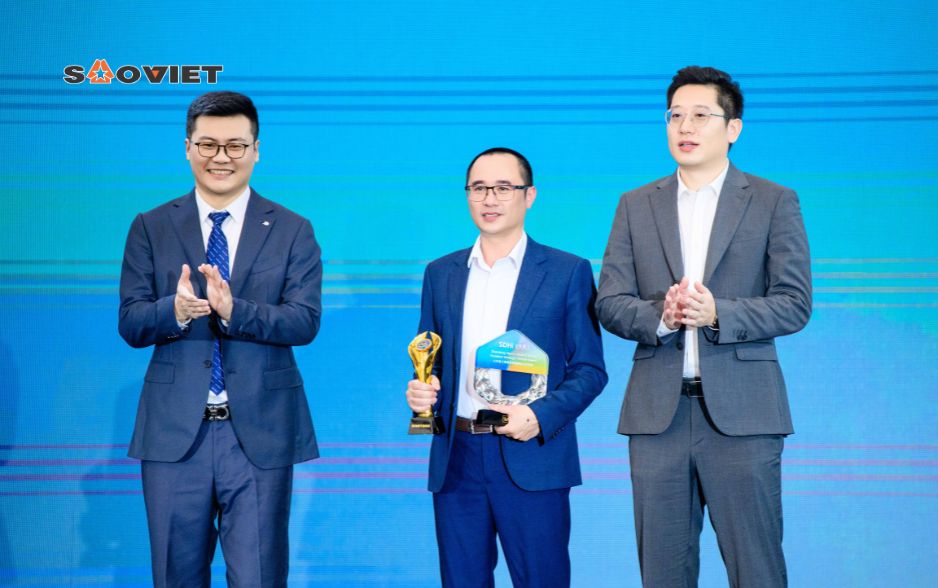 Sao Việt nhận giải thưởng Đối tác Đóng góp Xuất sắc Nhất Toàn cầu của Sinotruk