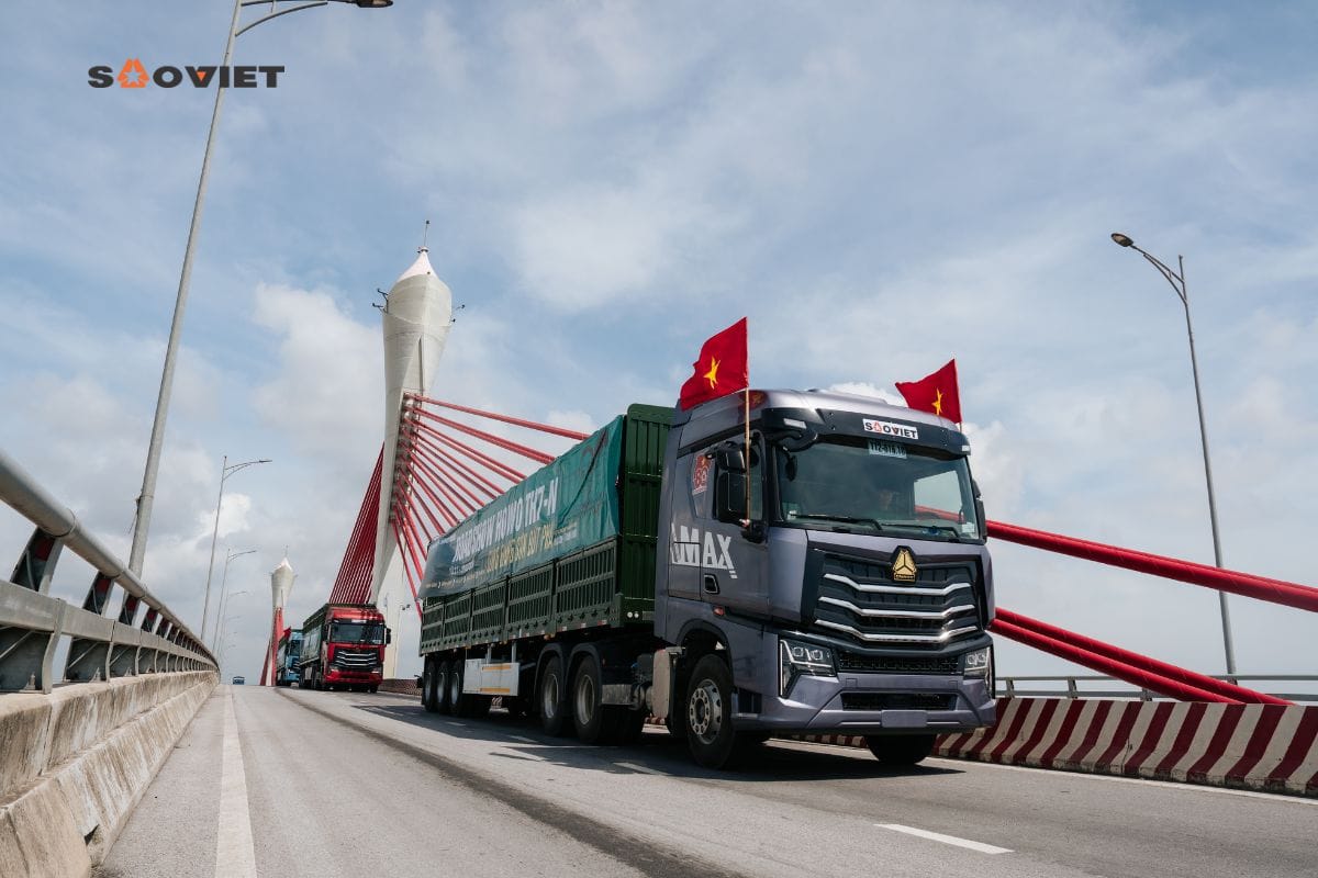 xe đầu kéo HOWO MAX 440 trong Roadshow xuyên Việt - Cùng giang sơn bứt phá 2025